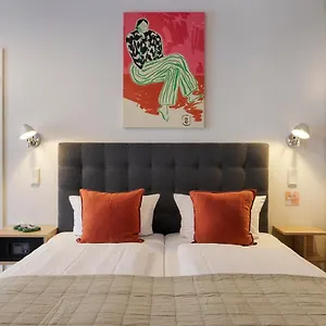 Hotel Zur Stadt Mainz In Wuerzburger Innenstadt