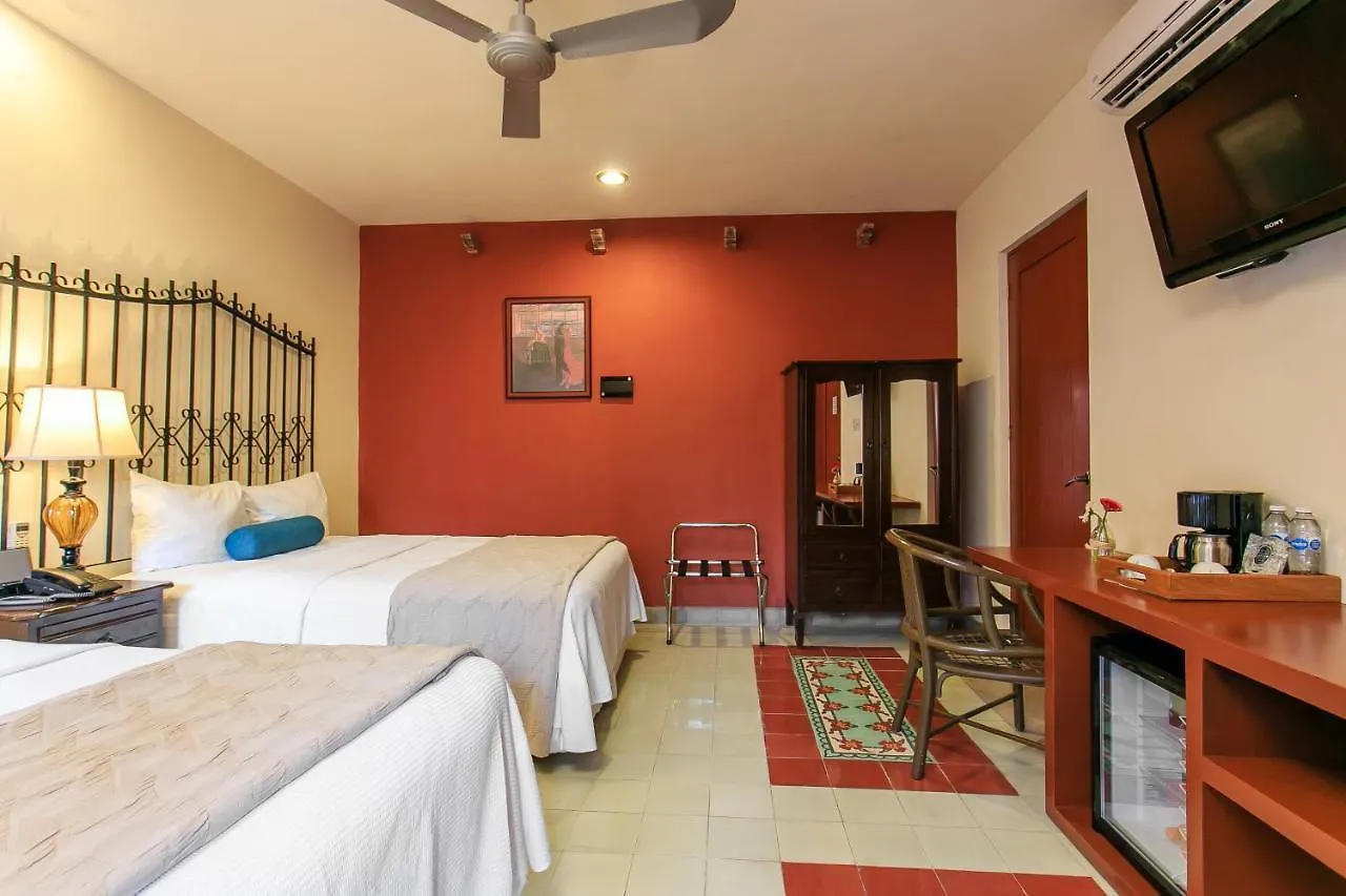 Art 57 Hotel - Adults Only Mérida 2*,
